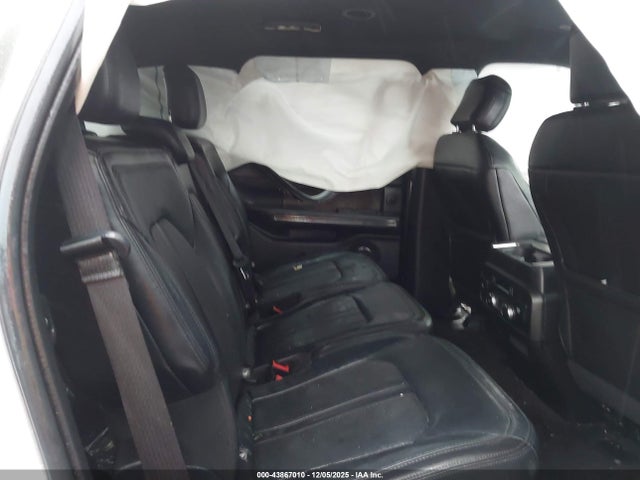 1FMJU2AT3JEA47164 Ford Expedition Limited