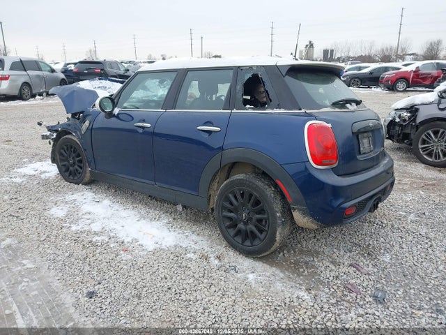 2017 MINI HARDTOP WMWXU3C31H2F49118 Photo 2