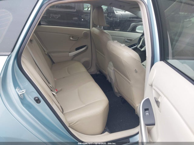 JTDKN3DU3F1938280 Toyota Prius Four