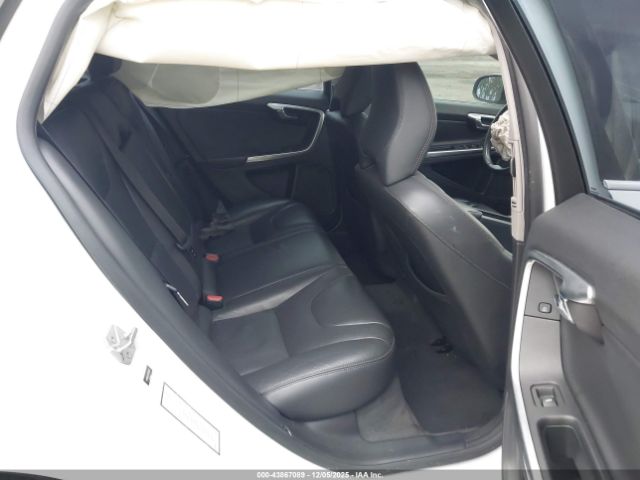 2016 VOLVO V60 YV140MEK3G1290221 Photo 7