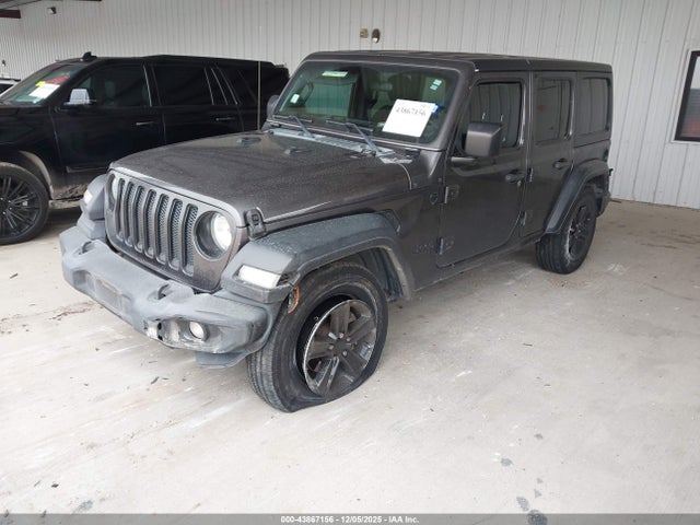 1C4HJXDG6NW272783 Jeep Wrangler Unlimited Sport Altitude 4x4