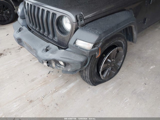1C4HJXDG6NW272783 Jeep Wrangler Unlimited Sport Altitude 4x4