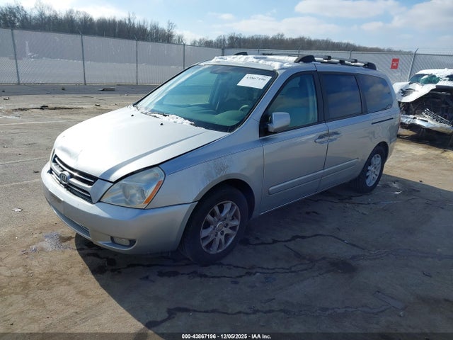 2007 KIA SEDONA KNDMB233676174014 Photo 1