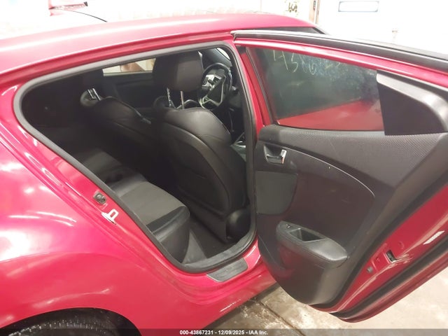 Auction sale of the 2016 Hyundai Veloster, vin: KMHTC6AD4GU295692, lot number: 43867231