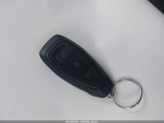 Ford FIESTA ST 2017 3FADP4GX2HM101885 Image 11