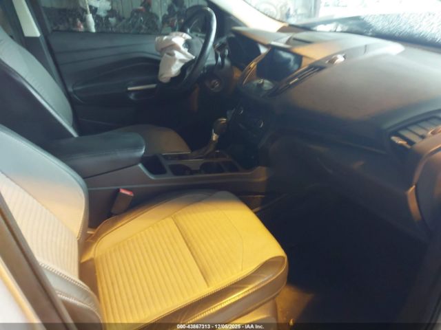 2018 FORD ESCAPE 1FMCU0GD2JUD00266 Photo 4