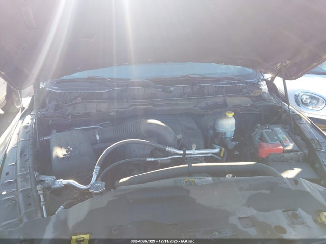2015 Ram 1500 Express მანქანა იყიდება აუქციონზე, vin: 3C6JR6ATXFG698733, აუქციონის ნომერი: 43867329