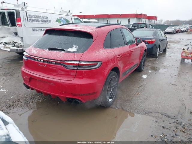 2019 PORSCHE MACAN WP1AB2A58KLB32413 Photo 3