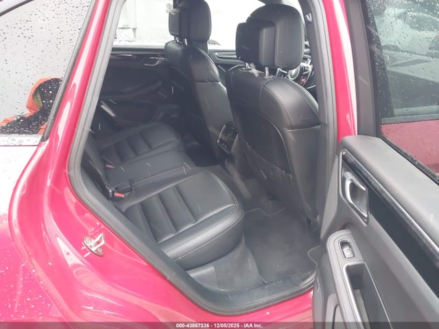 2019 PORSCHE MACAN WP1AB2A58KLB32413 Photo 7