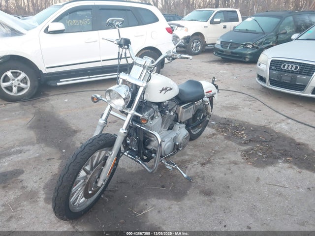 2002 HARLEY-DAVIDSON XL883 1HD4CJM142K158431 Photo 1