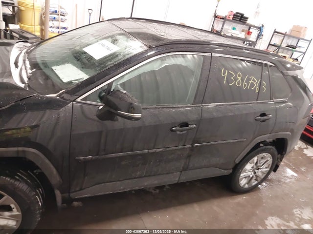 Toyota Rav4 Xle Premium 2022 2T3A1RFV9NC313223 Image 14