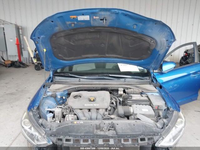 5NPD84LF2JH220021 Hyundai ELANTRA SEL