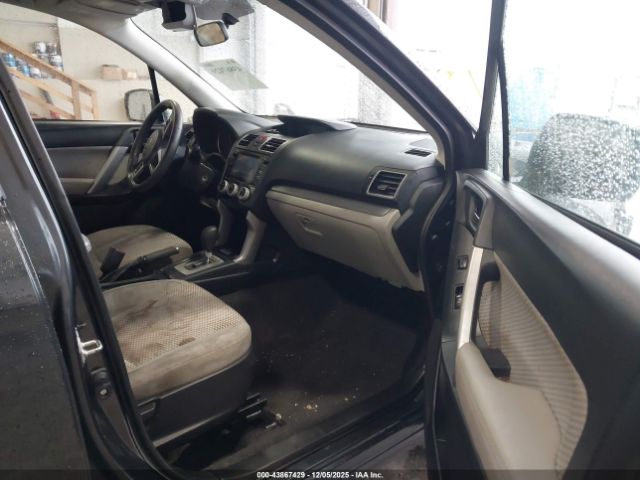 2018 SUBARU FORESTER JF2SJAEC0JH540886 Photo 4