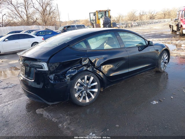 2024 TESLA MODEL 3 5YJ3E1EA2RF728925 Photo 3