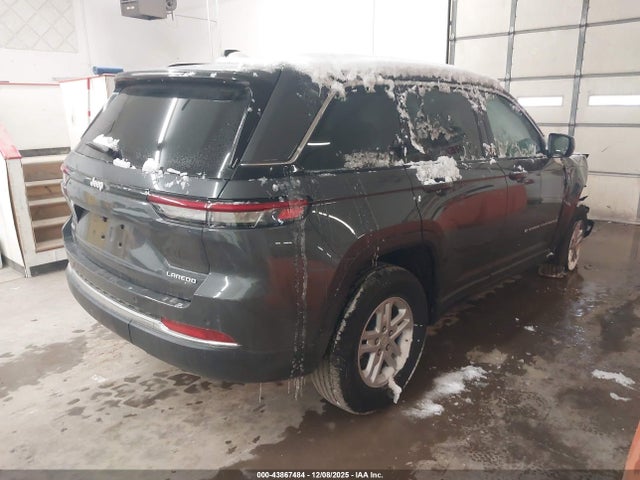 1C4RJHAG7SC321002 Jeep Grand Cherokee Laredo 4x4