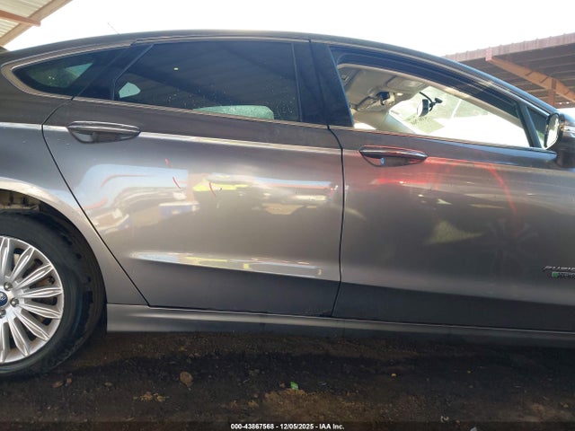 3FA6P0SU7ER397242 Ford Fusion Energi Titanium