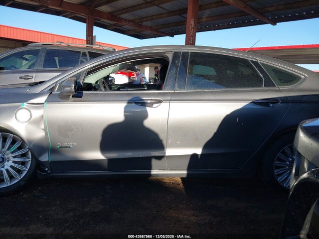 3FA6P0SU7ER397242 Ford Fusion Energi Titanium