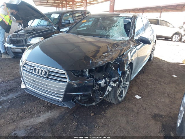 2018 AUDI A4 WAUENAF4XJA076972 Photo 1