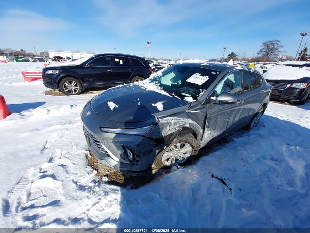 43867721 :رقم المزاد ، KL47LAE2XRB117392 vin ، 2024 Buick Envista Preferred Fwd مزاد بيع