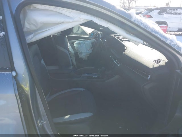 43867721 :رقم المزاد ، KL47LAE2XRB117392 vin ، 2024 Buick Envista Preferred Fwd مزاد بيع