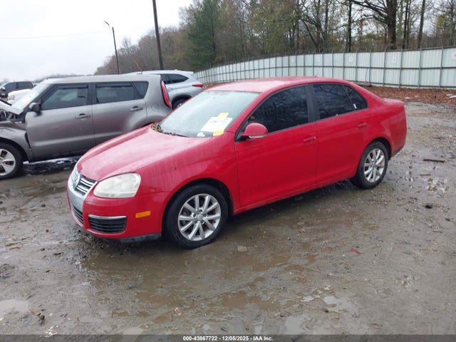 Продаж на аукціоні авто 2010 Volkswagen Jetta Limited Edition, vin: 3VWAX7AJ7AM164647, номер лоту: 43867722