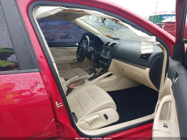Продаж на аукціоні авто 2010 Volkswagen Jetta Limited Edition, vin: 3VWAX7AJ7AM164647, номер лоту: 43867722