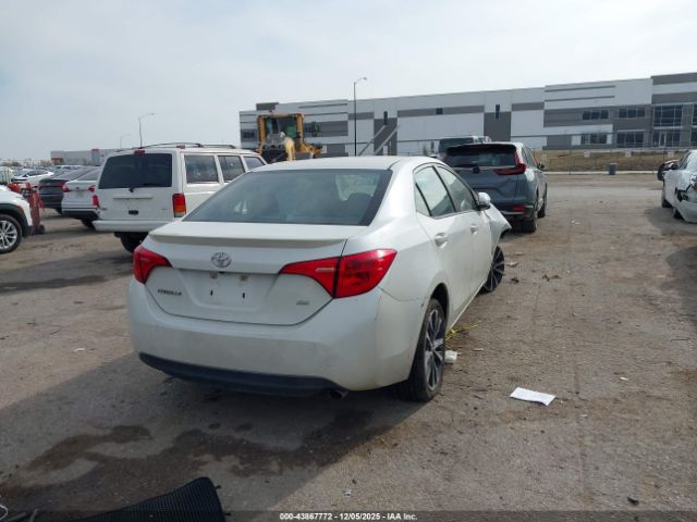 2017 TOYOTA COROLLA 5YFBURHE1HP688139 Photo 3