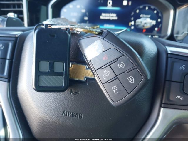 2023 CHEVROLET SILVERADO 1500 2GCUDDED8P1114805 Photo 10