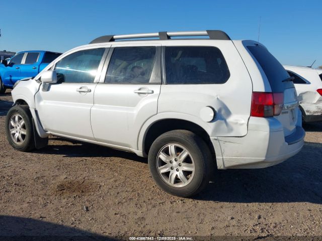 2011 MITSUBISHI ENDEAVOR 4A4JN2AS4BE032207 Photo 2