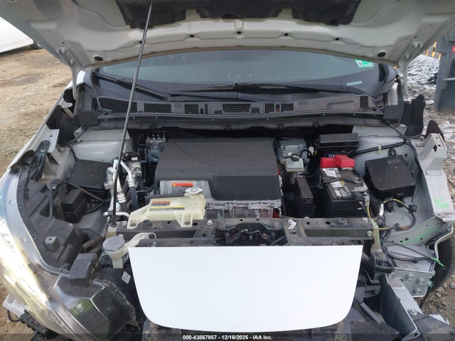 1N4AZ1CP4JC315124 Nissan LEAF SV