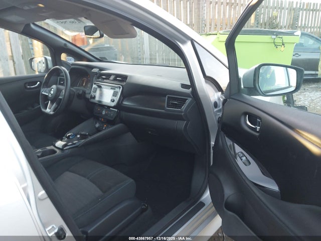 1N4AZ1CP4JC315124 Nissan LEAF SV