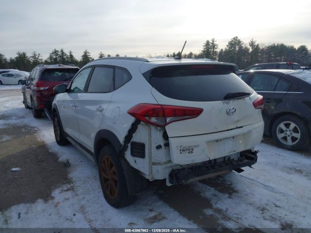 2017 HYUNDAI TUCSON KM8J33A41HU432708 Photo 2