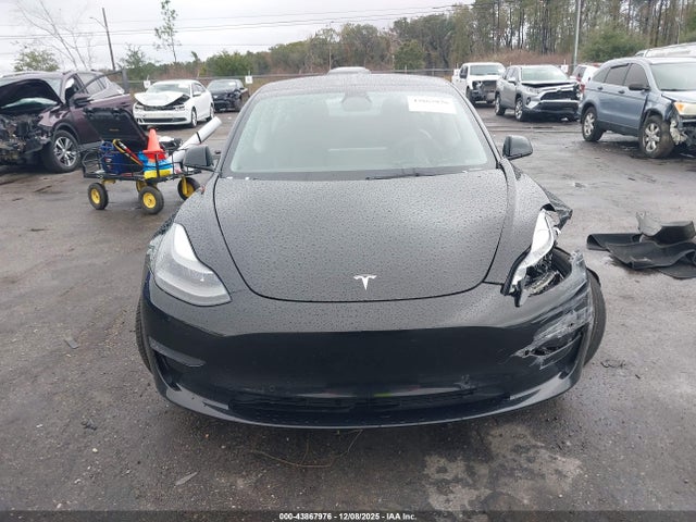 Tesla Model 3 Long Range Dual Motor All-wheel Drive 2022 5YJ3E1EB9NF186967 Image 12