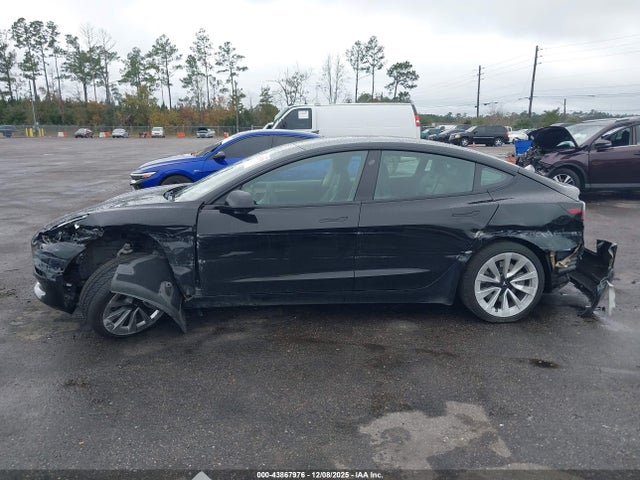 Tesla Model 3 Long Range Dual Motor All-wheel Drive 2022 5YJ3E1EB9NF186967 Image 14