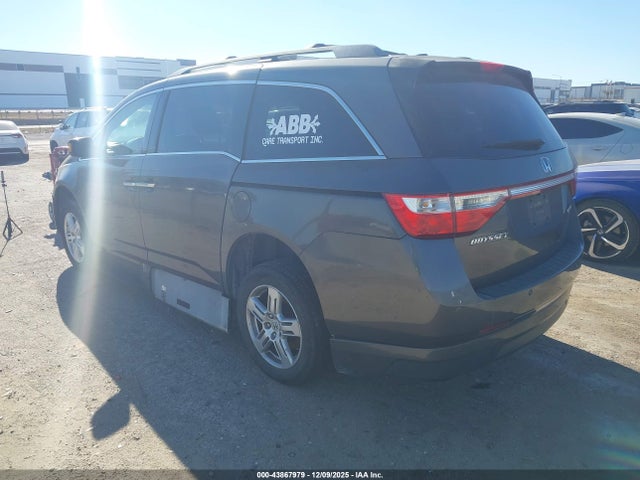 2012 HONDA ODYSSEY 5FNRL5H9XCB031826 Photo 2