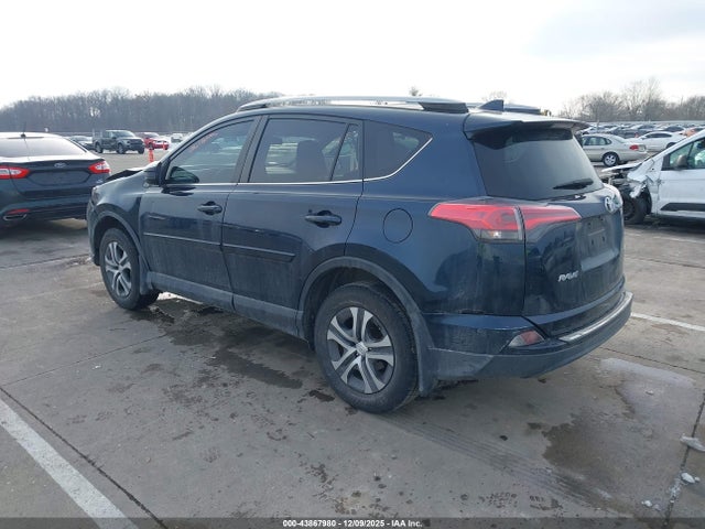 JTMZFREV3JJ181492 Toyota RAV4 LE