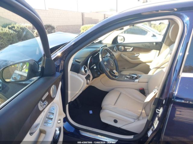 2019 MERCEDES-BENZ GLC 350E WDC0G5EB9KF569247 Photo 4