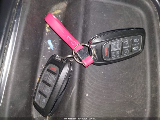 2020 CHRYSLER PACIFICA 2C4RC1BG2LR277385 Photo 10