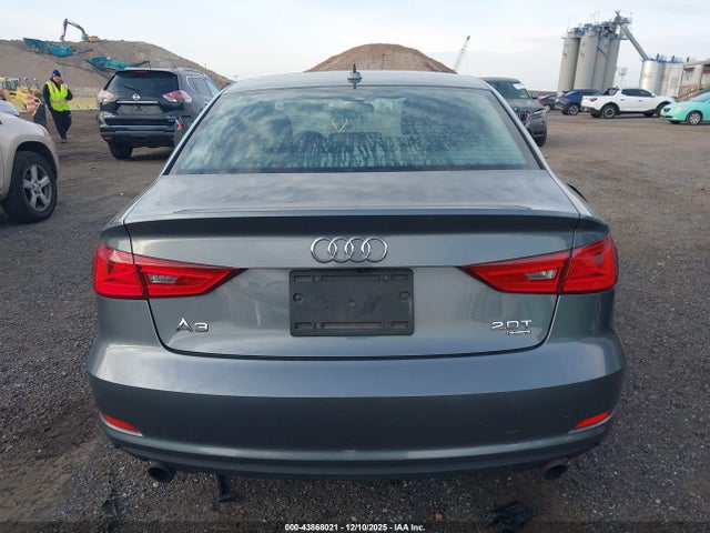 43868021 :رقم المزاد ، WAUBFGFF0F1006599 vin ، 2015 Audi A3 2.0t Premium مزاد بيع