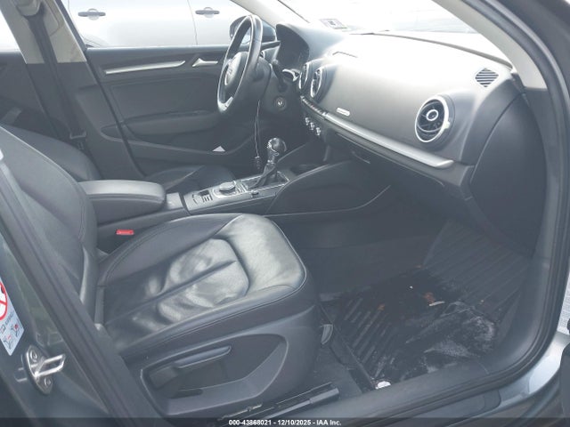 2015 AUDI A3 WAUBFGFF0F1006599 Photo 4