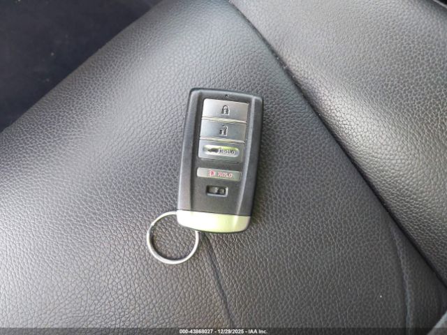 2017 ACURA RDX 5J8TB3H3XHL008139 Photo 10