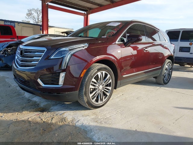2018 CADILLAC XT5 1GYKNERS6JZ197498 Photo 1