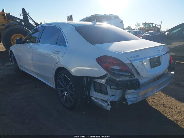 2020 MERCEDES-BENZ S 560 W1KUG8DB5LA532128 Photo 2