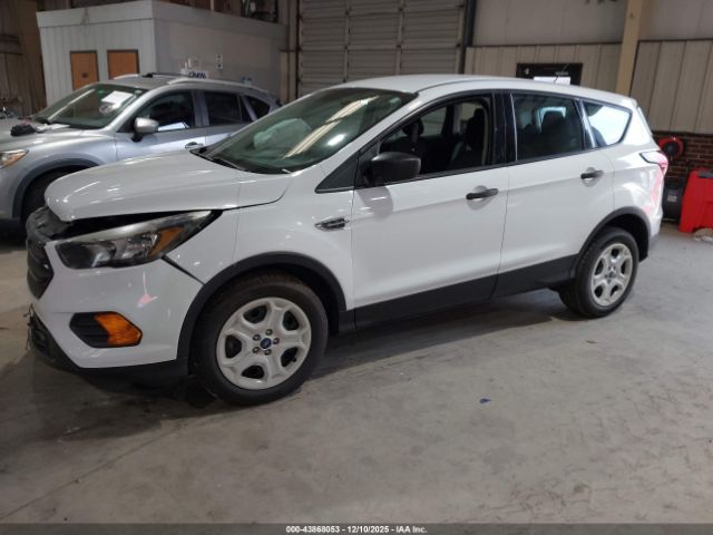 2019 FORD ESCAPE 1FMCU0F77KUA74609 Photo 1