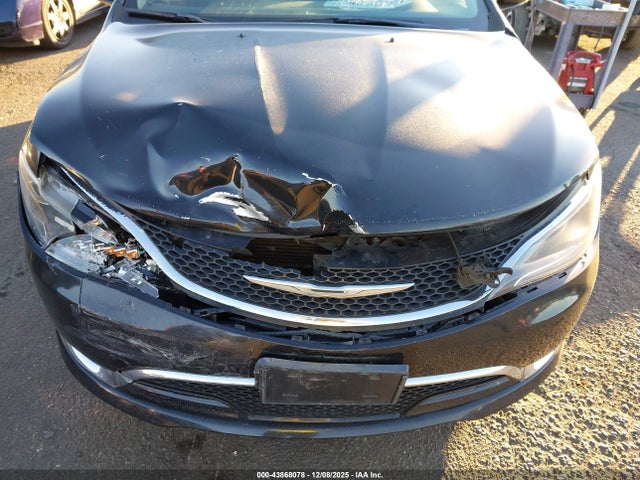 Продажа на аукционе авто 2015 Chrysler 200 C, vin: 1C3CCCCG8FN515536, номер лота: 43868078