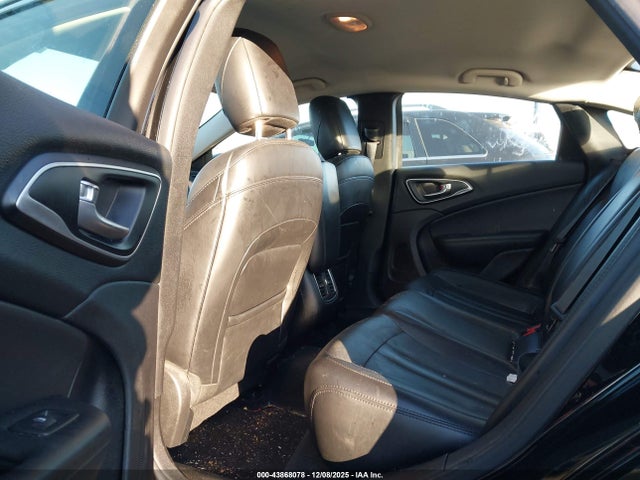 Продажа на аукционе авто 2015 Chrysler 200 C, vin: 1C3CCCCG8FN515536, номер лота: 43868078