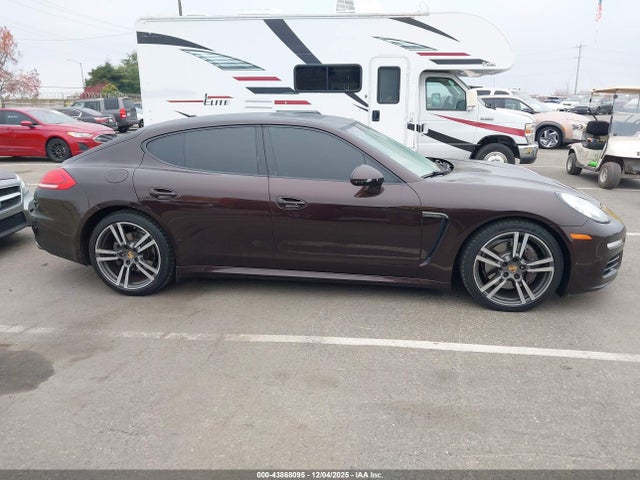 WP0AA2A76EL014077 Porsche Panamera