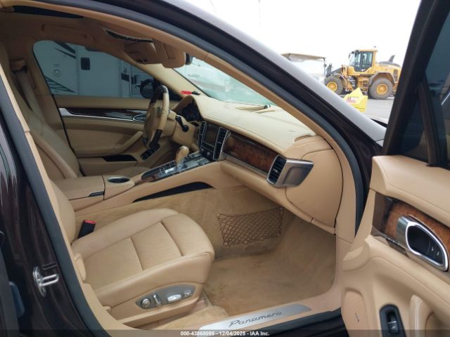 2014 PORSCHE PANAMERA WP0AA2A76EL014077 Photo 4