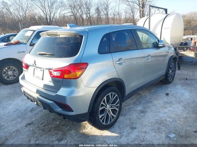2019 MITSUBISHI OUTLANDER SPORT JA4AP3AU5KU029034 Photo 3