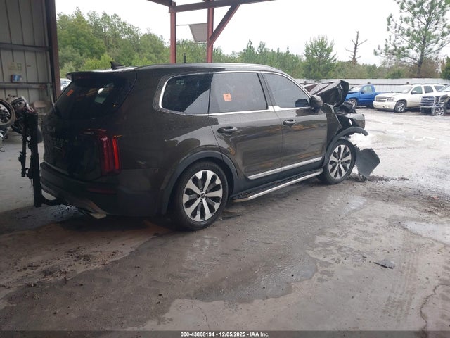 5XYP34HC9NG195982 KIA Telluride Ex